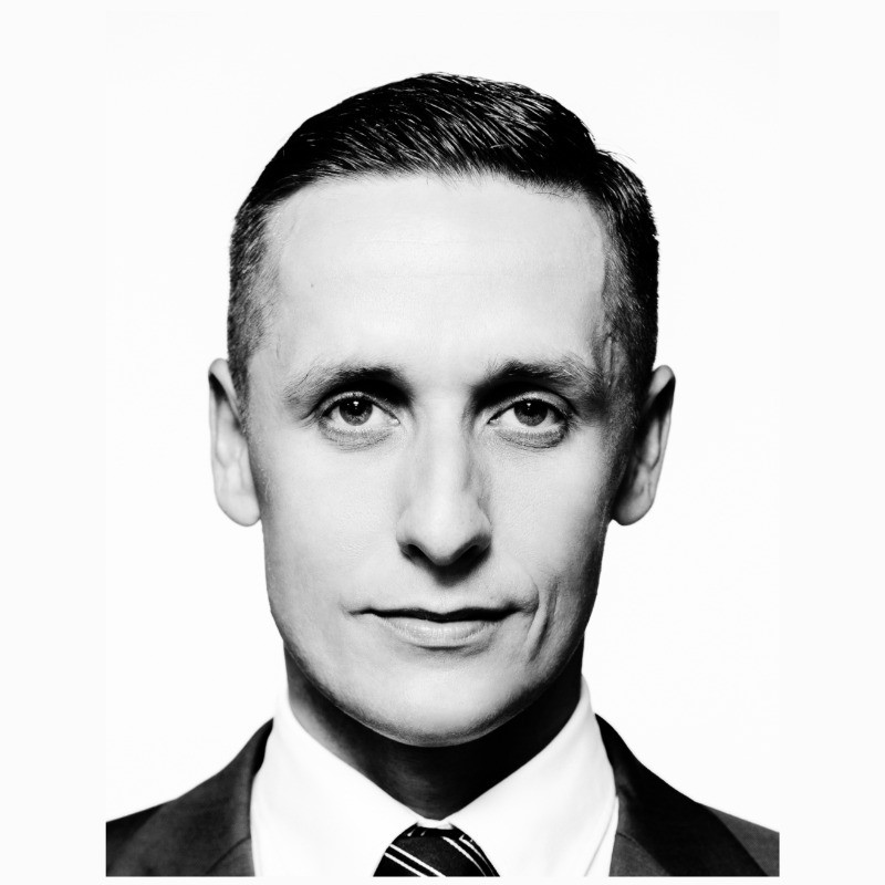Piotr Bartoszewski recenzja
